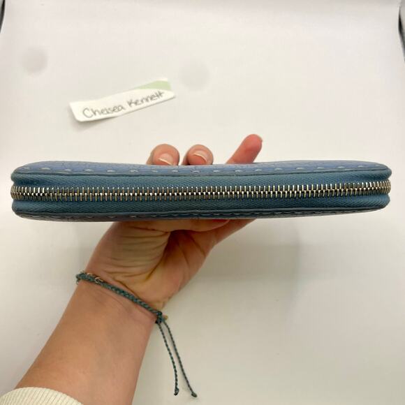 Fendi Romano Selleria Zip Around Wallet Continental Blue Calfskin Thick Stitches - Picture 4 of 15